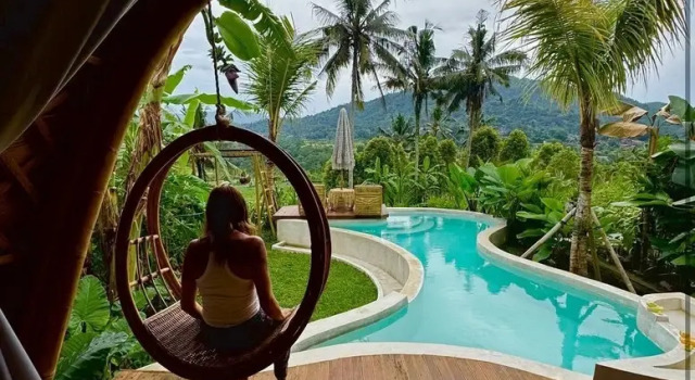 Номер Luxury Gladak di uma bali