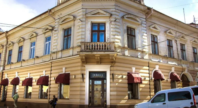 VIP-Apartments Angel palas, Book Apartment Cheap Hotels in Chernivtsi