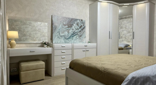 Apartments for a while in Moskovsky microdistrict 18, Book Lejlighed Hoteller i Golden Ring med parkering, Parkering
