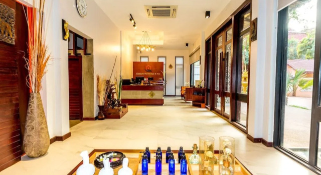 CoolLand Residence & Spa, Забронировать Курортный отель Курортные отели Сиемреап, рядом с Tourist Information Office, Курортный отель