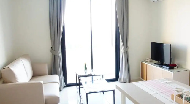 Полулюкс с 2 комнатами с видом на город 185 Residence