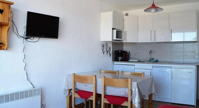 Studio Les Angles, 1 pièce, 4 personnes - FR-1-593-8, Rezervasyon Daire Les Angles Pyrénées-Orientales