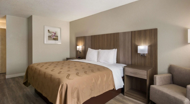 Двухместный номер Standard Quality Inn Emporia