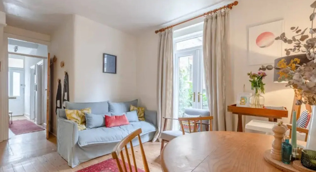 Newly Renovated 2 Bedroom Apartment in Earlsfield With Garden