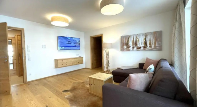 Апартаменты Deluxe Lakeside Luxury Apartments