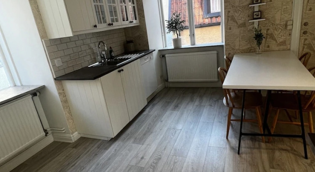 Семейные апартаменты с балконом Visby City Apartments