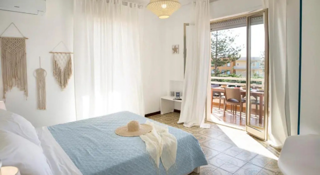 Коттедж с 2 комнатами с видом на море siciliacasevacanze - Marina Domus 82