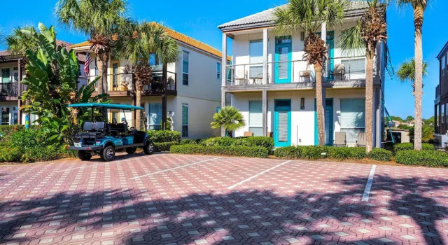 Destiny Beach Villas #20a&b, Varaa Hotelli Hotellit Emerald Coast uima-altaalla, Uima-allas