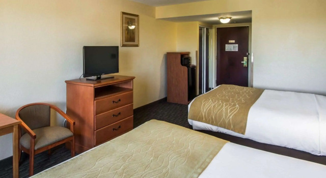 Четырёхместный номер Standard Comfort Inn & Suites Jupiter I-95