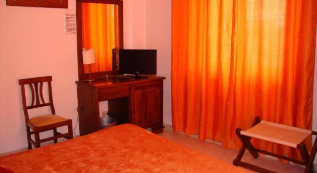 Hotel Aosta, Prenota Hotel Casa Santa Sicilia
