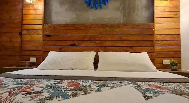 Komfort- dobbelt værelse med altan Sunset Bungalows