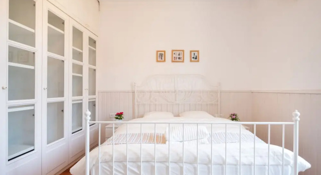Апартаменты Stunning 4BR Apart in Sagrada Familia