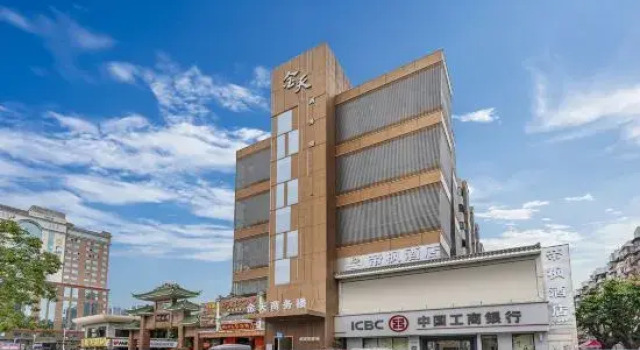Di Feng Hotel (Xilangkengkou Subway Station Branch)