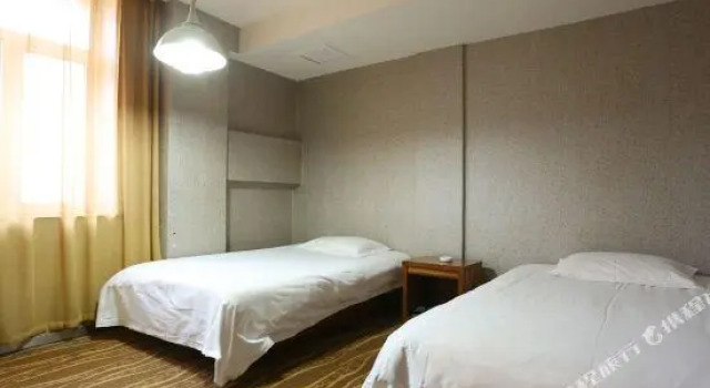 Xinshuimian Hotel (Changchun Xintiandi Shopping Plaza store), Rezervovat Hotel Čchang-čchun 