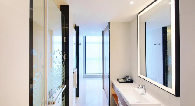 Номер Deluxe Hampton by Hilton Zhuhai Cheng Feng Plaza