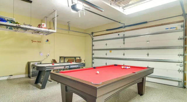 Коттедж Pool Heat Included! Seminole Getaway w/ Game Room