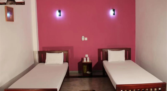 Sanras hotel, Забронировать Отель Галле Округ Галле