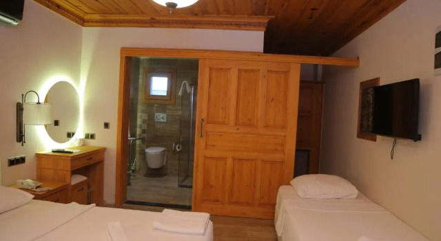 Трёхместный номер Standard Bc Spa Hotel