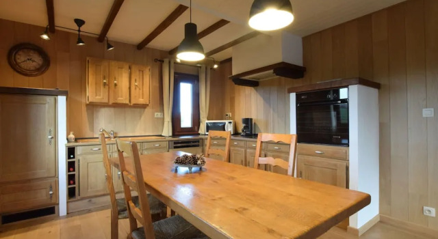 Very Welcoming and Cosy Chalet, Забронировать Шале Коттеджи Land of Marche et Nassogne, Коттедж
