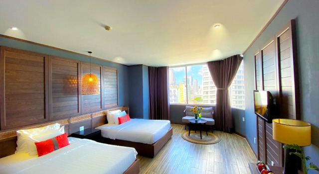 The Light Hotel & Spa