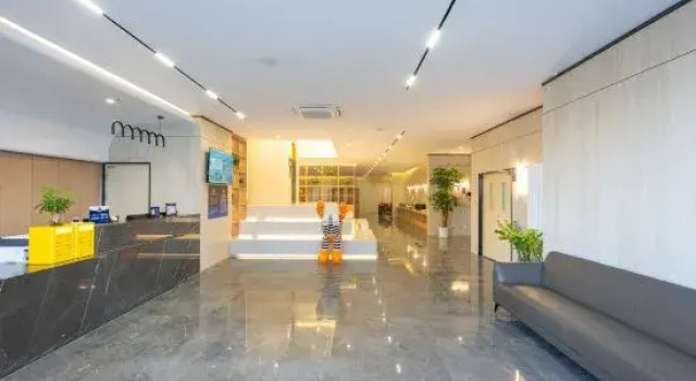 Xinma Hotel (Beijing Conference Center Bird's Nest), Забронировать Отель Пекин район Пекина