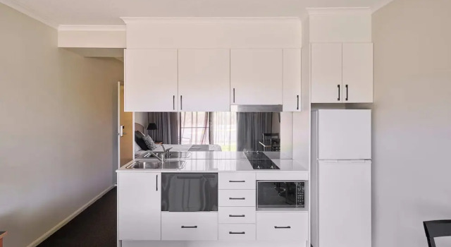 Студия с балконом Abode Tuggeranong