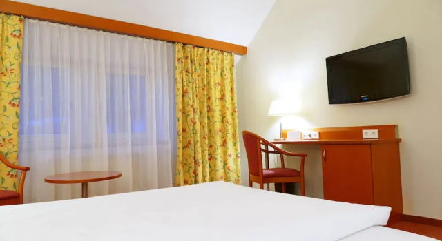 Номер Business Central Hotel Löwen
