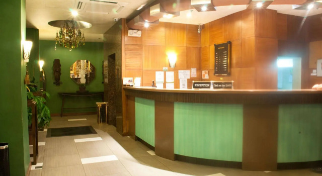 Pearl Lane Hotel
