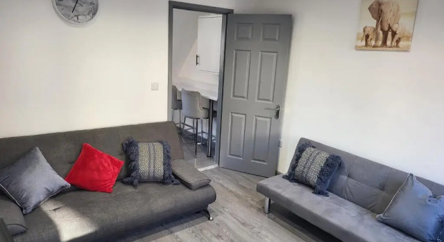 Vetrelax Colchester 3bedroom house