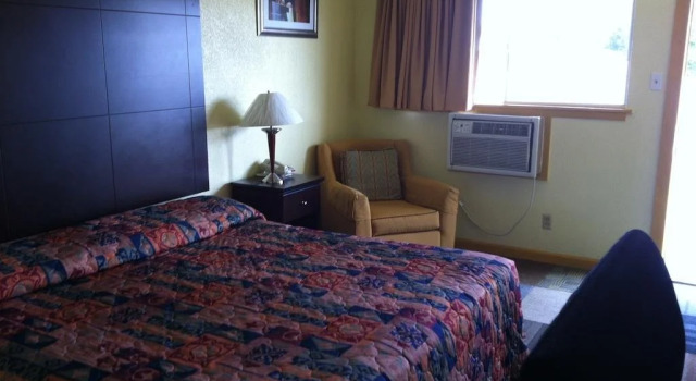 Value Lodge, Book Mini-hotel Hoteller i Alpine med parkering, Parkering