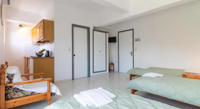 Студия Kantaros Apartments