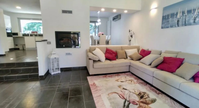 Villa Mera Sorico Albonico, Book Villa Villaer i Sorico, Villa