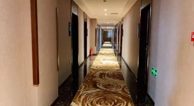 Shanhu Hotel, Prenota Hotel Qitaihe Heilongjiang