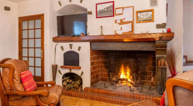 Ferme Laurens, Buchen Sie Hotel Bartrès Languedoc-Roussillon