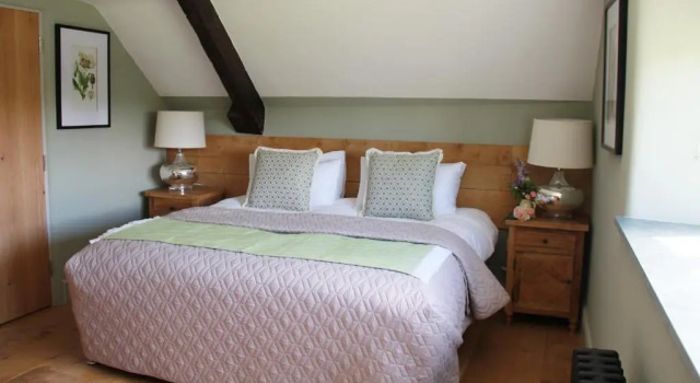 Courtyard Cottage at Stepps House, Rezervasyon Tatil Evi Ilminster Somerset