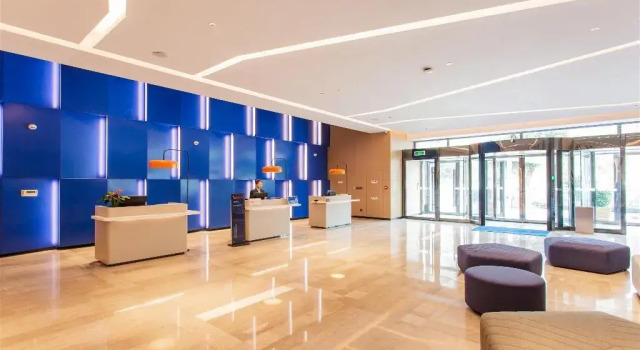 Holiday Inn Express Jiangmen Jianghai by IHG, Prenota Hotel Jiangmen Guangdong