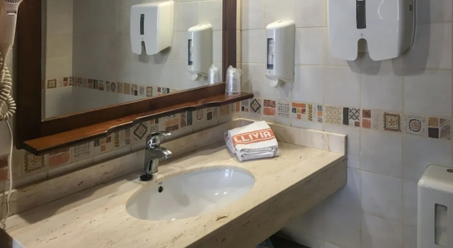 Двухместный номер Standard с балконом Hotel Fonda Merce