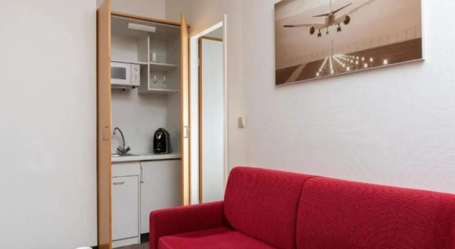 2 Person Holiday Park Home in Neu-isenburg, Забронировать Дом для отпуска Коттеджи Ной-Изенбург, Коттедж