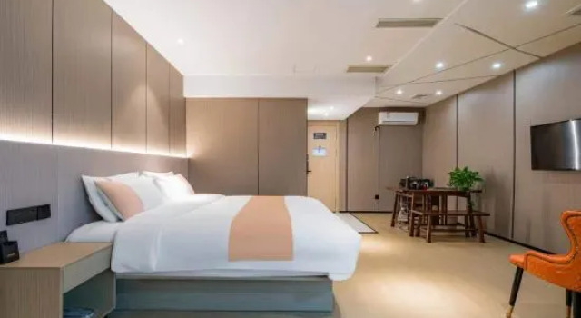 Кровать в общем номере (женский номер) Kairui Meisu Hotel (Taizhou Zhongsheng Plaza store)