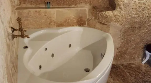 Люкс Deluxe Glamada Cave Suites