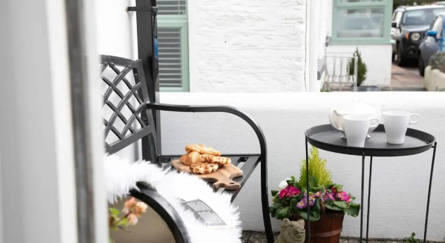 Коттедж Pippin Cottage - Character Cottage With the Spirit of the sea