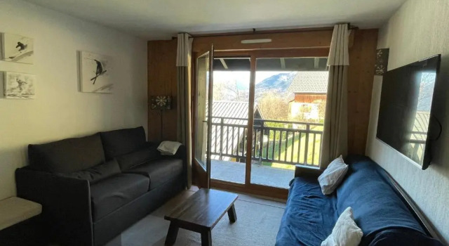 Апартаменты Apartamento 3 habitaciones con parking y piscina