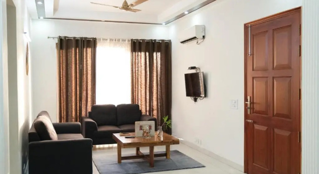 Lime Tree Luxurious 3BHK Serviced Apartment Near Medanta, Забронировать Апартаменты/квартира Апартаменты Гургаон, рядом с Unitech Cyber City, Апартаменты/квартира