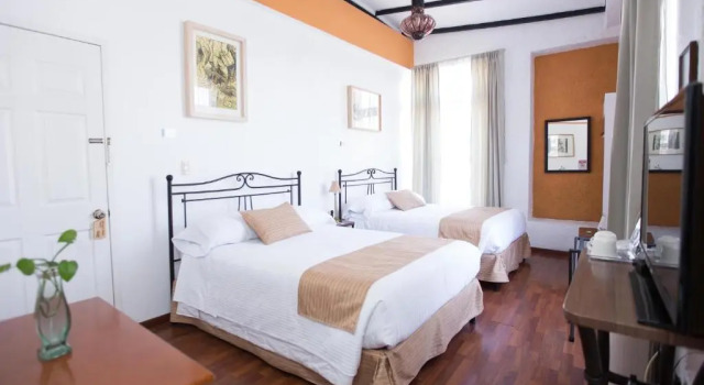 Четырёхместный номер Standard Pórtico Hotel & Galería