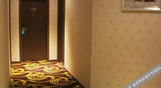 Wutongshu Business Hotel