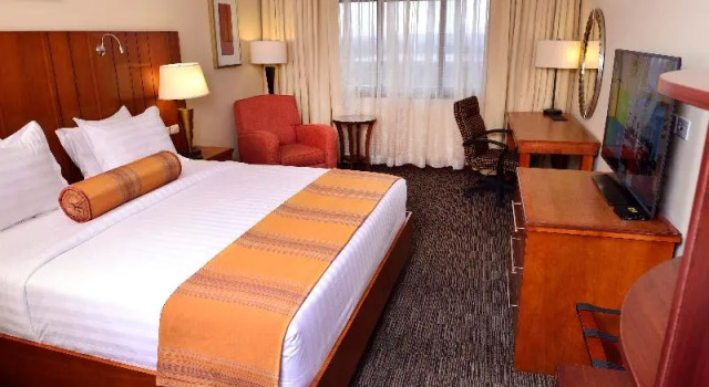 Klassisch Doppel Zimmer mit Balkon The HUB Hotel