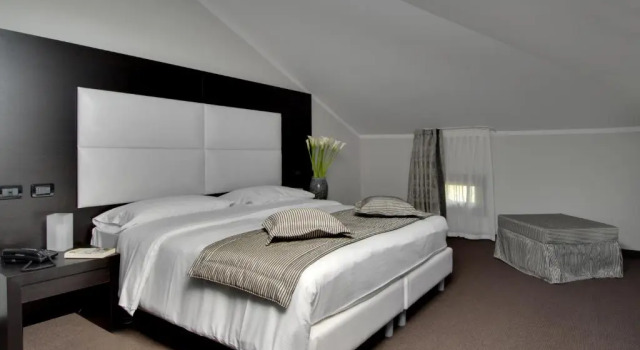 Четырёхместный номер Мансарда Hotel Villa Pannonia