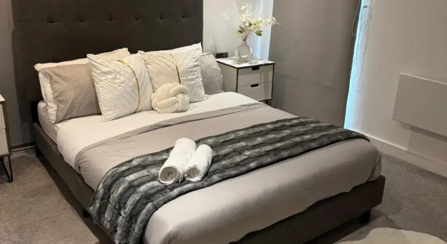Stylish 2-bed Apt-private Parking-10mins to Centre, Забронировать Апартаменты/квартира Апартаменты Большого Манчестера, Апартаменты/квартира