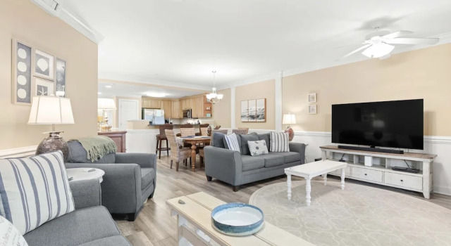 Номер Standard Brass Rail 118 Tybee Vacation Rentals