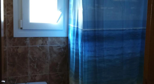 Rooms & Studios Christina, Забронировать Отель Отели Сарти с парковкой, рядом с Пляж Острия, Парковка